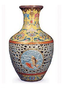 Vase, made during the reign of the Emperor Qianlong. £53.1 million